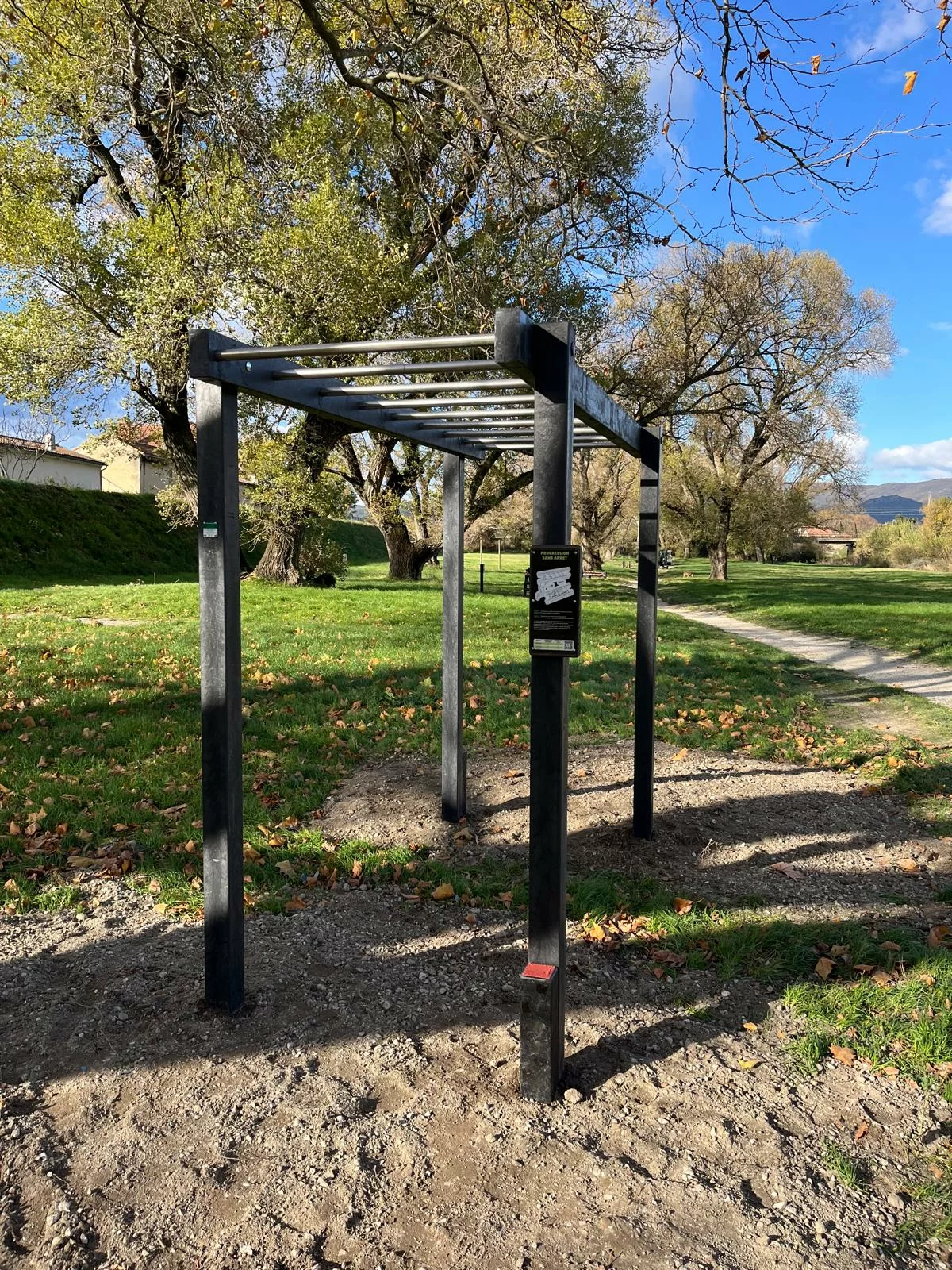 26 - Montélimar - Parcours sportif - Plastique recyclé (2)