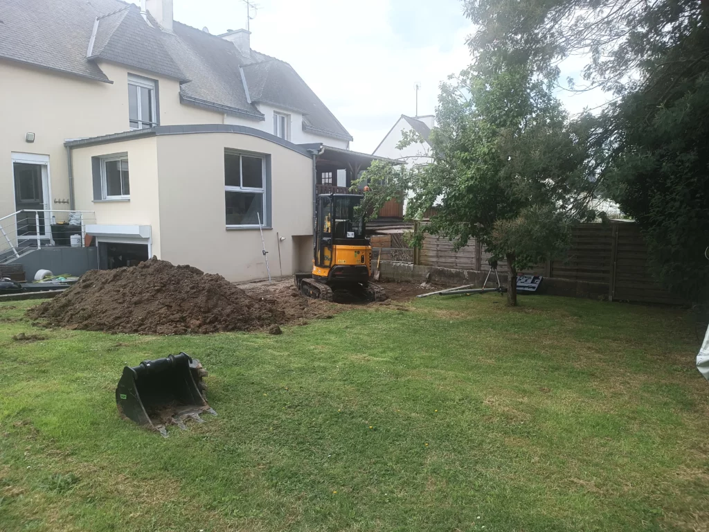 56 - (LANESTER) - Terrasse - Plastique recyclé (1)