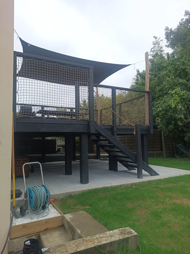 56 - (LANESTER) - Terrasse - Plastique recyclé (10)