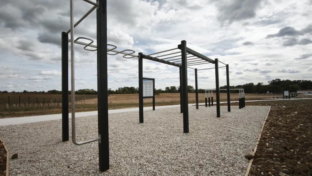 Espace street workout en plastique recyclé à Annet-sur-Marne