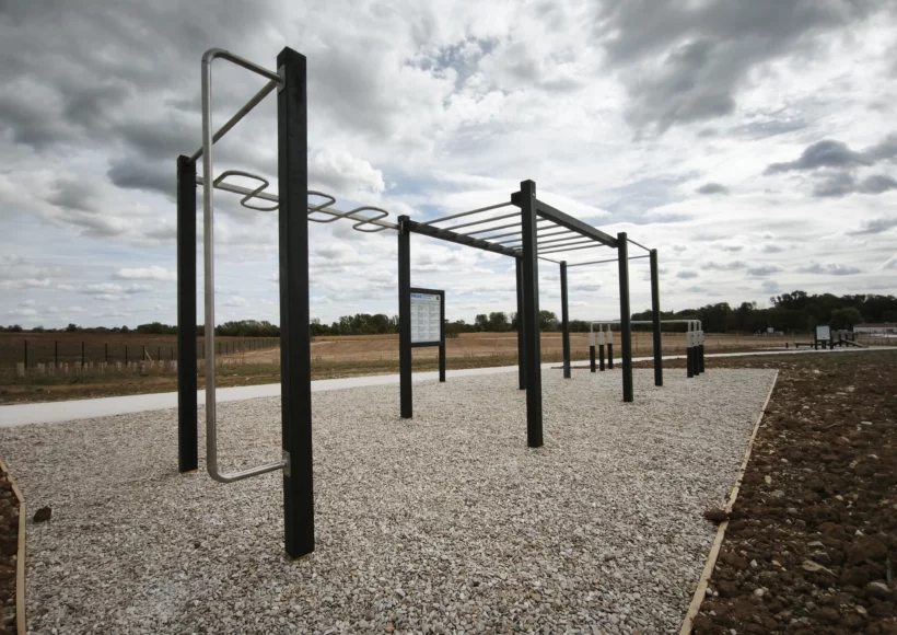 Espace street workout en plastique recyclé à Annet-sur-Marne
